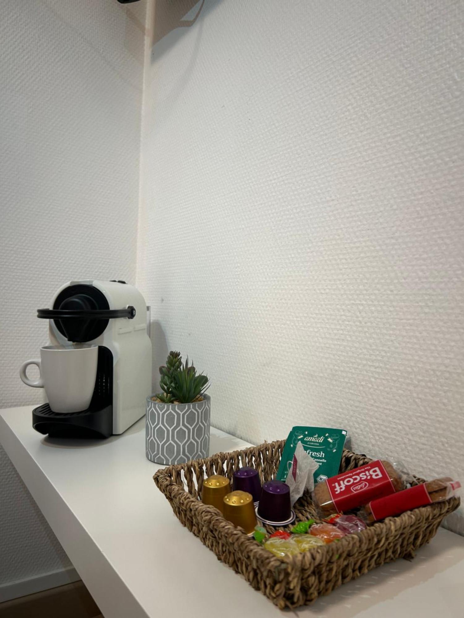 Appartement Ourasi - Hippodrome De Vincennes - Netflix à Saint-Maurice  Extérieur photo